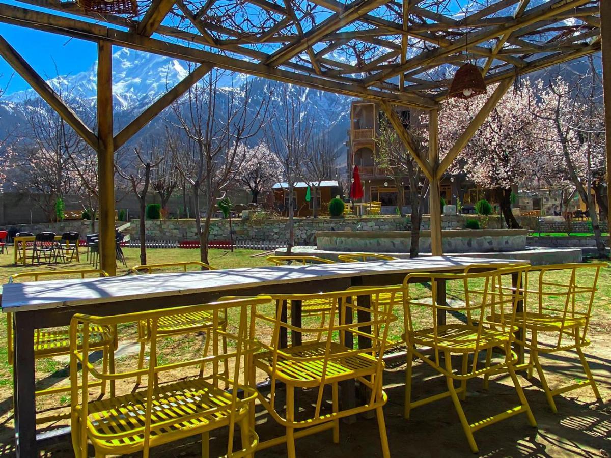 Karimabad  Dumani Nagar Hotel & Resort מראה חיצוני תמונה